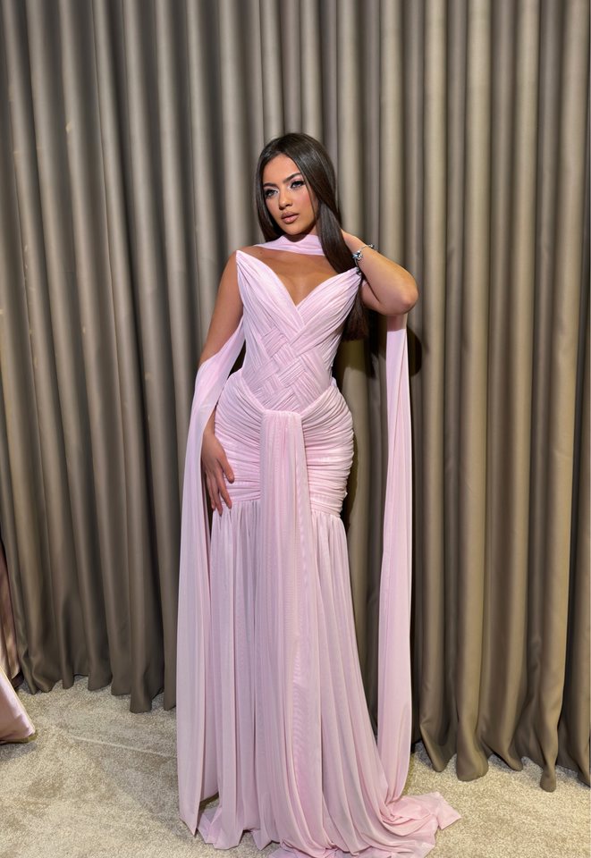 Fustan baby pink – Fustan mature me qira në Prishtinë