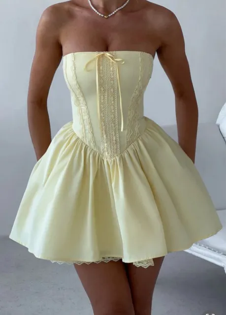 Evie Mini Dress - Lemon – Fustan i shkurtër me qira në Prishtinë