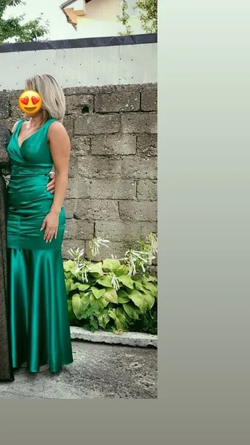 Fustan i gjelbër mbrëmjeje – Fustan mbrëmjeje me qira në Pejë