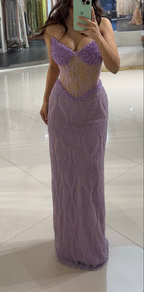 Fustan elegant – Fustan mbrëmjeje me qira në Prishtinë