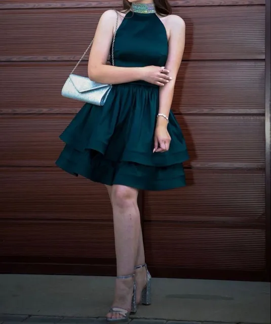 Prom Dress – Fustan mbrëmjeje me qira në Prishtinë
