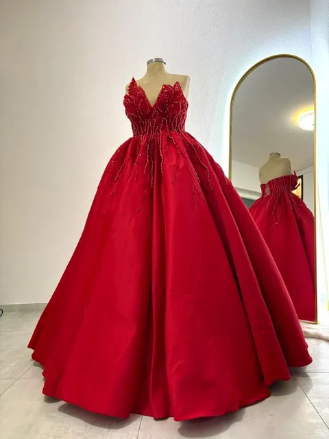 Silk Serenity – Fustan nusërie me qira në Prizren