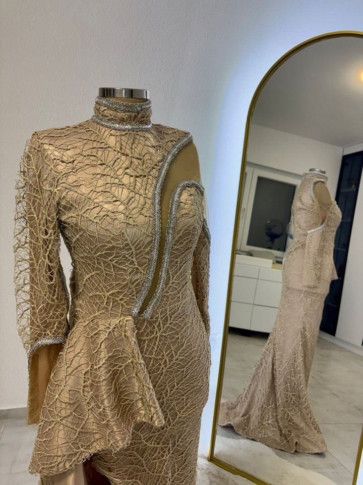 Eleganc – Fustan nusërie me qira në Prizren