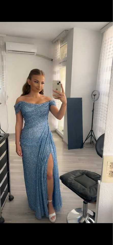 Dress S/M – Fustan mbrëmjeje me qira në Suharekë