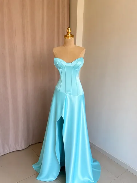 Tiffany Dream 💎. – Fustan mbrëmjeje me qira në Gjakovë