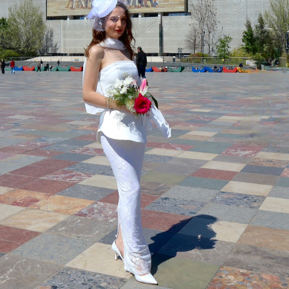 Fustan i bardhë nusërie – Fustan nusërie me qira në Prishtinë