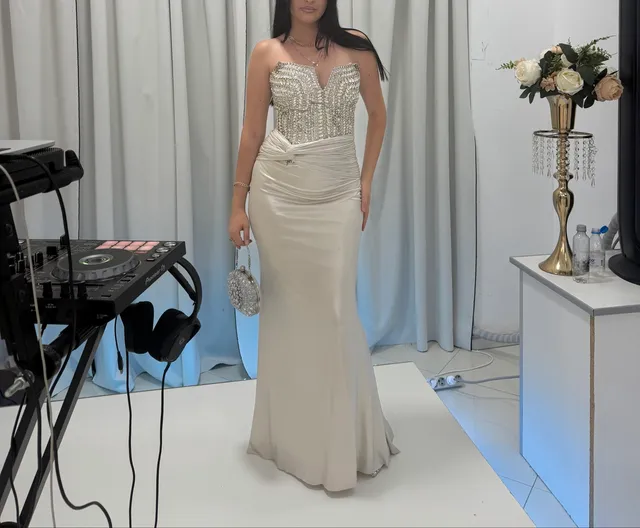 ✨Glamour Dress – Fustan mbrëmjeje me qira në Kaçanik