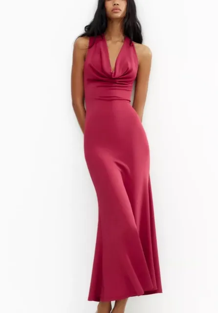 Fustan elegant – Fustan mbrëmjeje me qira në Prishtinë